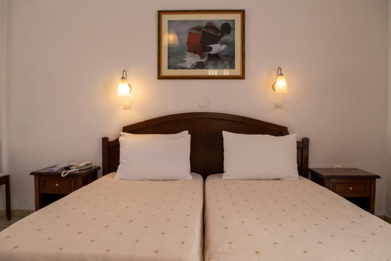 Giannoulaki Resort Glastros  ภายนอก รูปภาพ